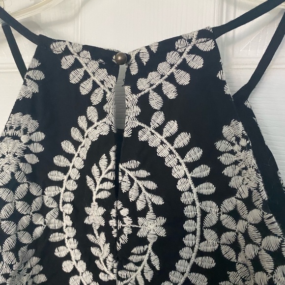 Entro Dress - Picture 3 of 5